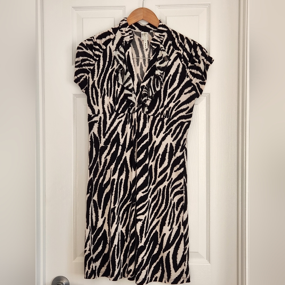 Stylish Black and White Zebra Print Dress